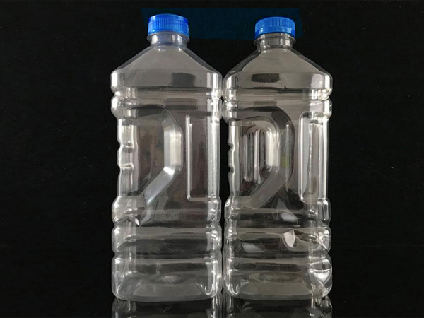 汽车玻璃水瓶现货充足
