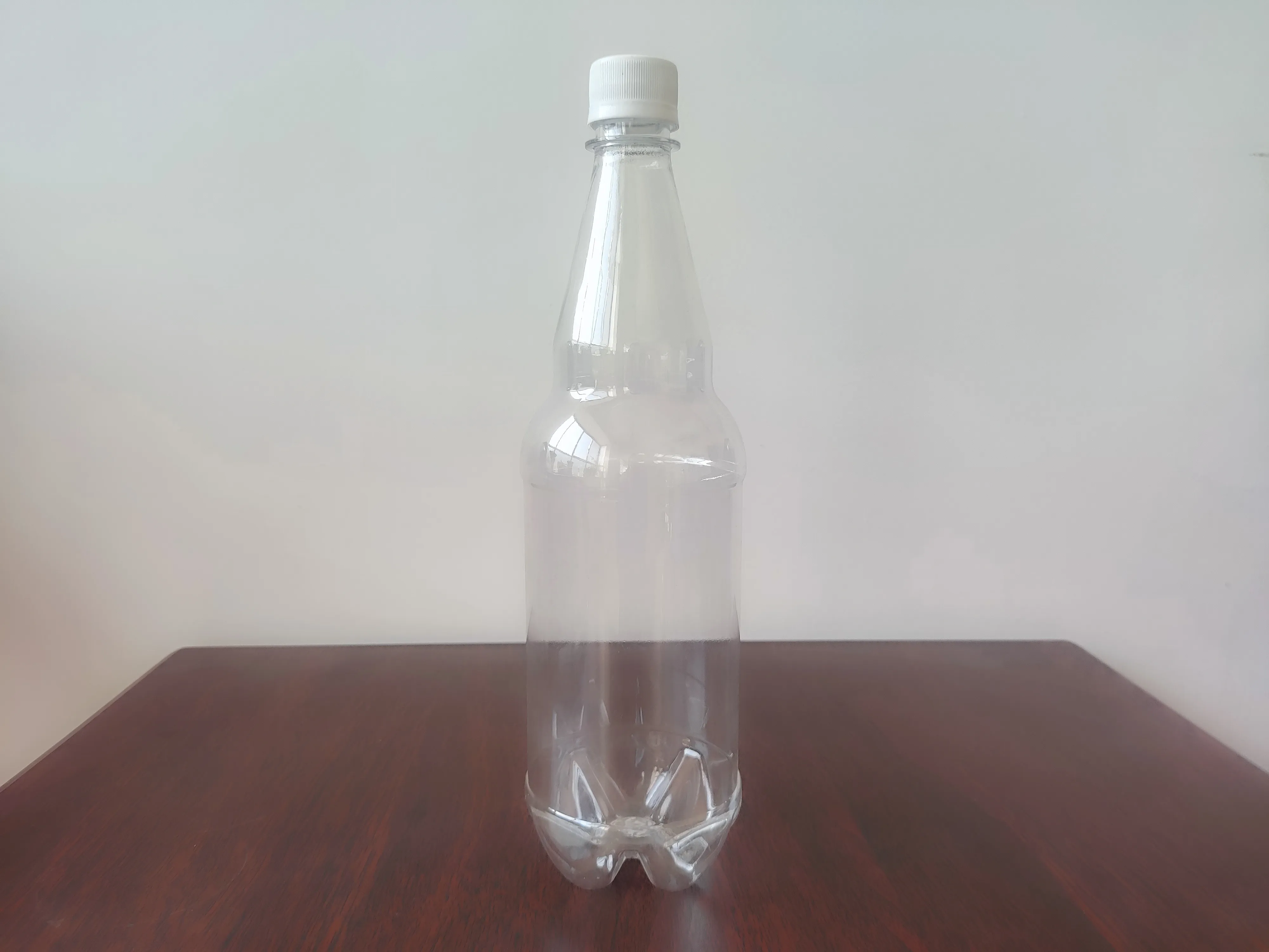 塑料啤酒瓶
